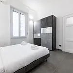 Colosseum Hub Apartment