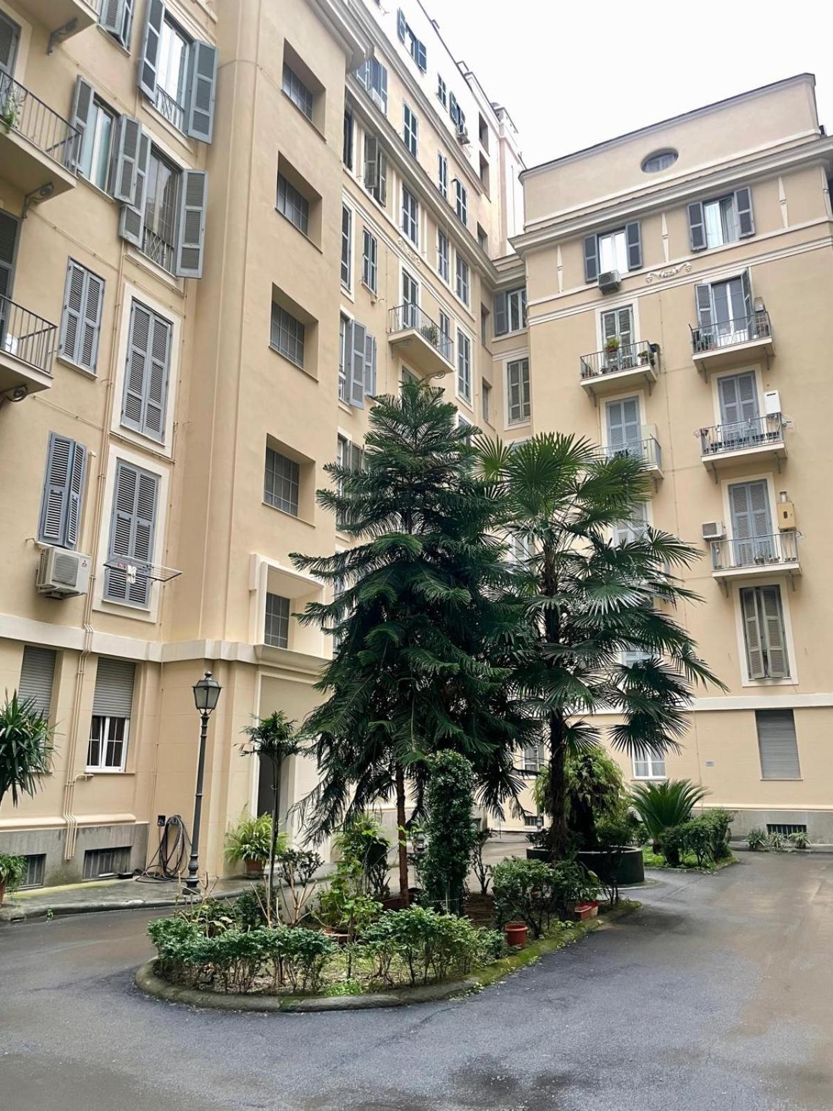 Colosseum Hub Apartment *